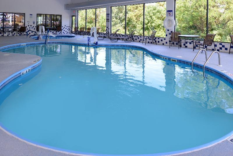 Holiday Inn Express Morgantown By Ihg Exterior foto